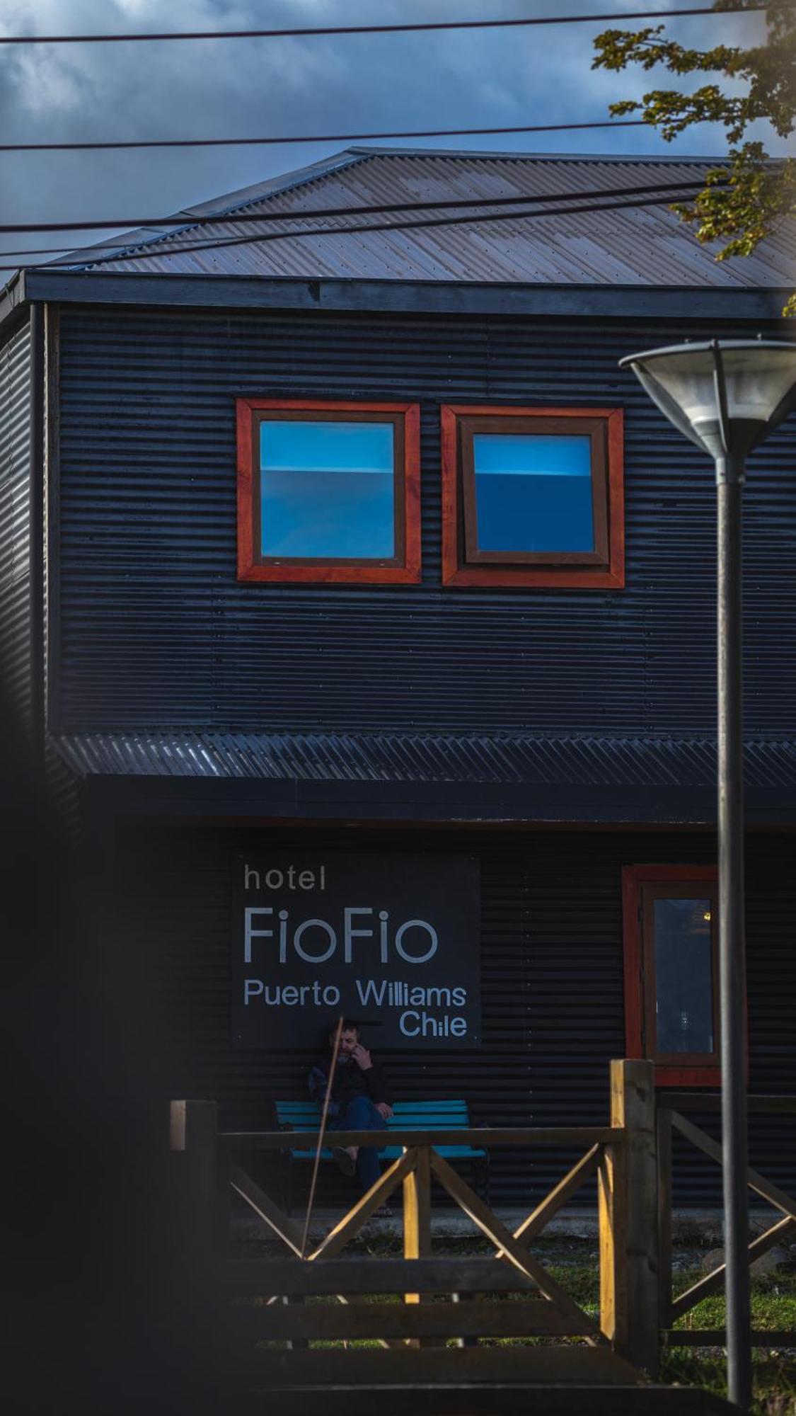 Hotel Fio Fio Puerto Williams Exterior foto